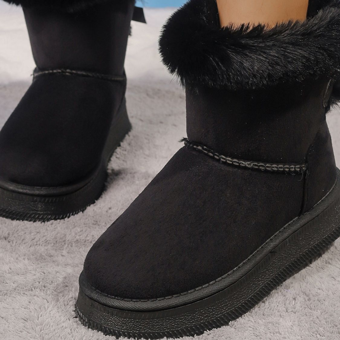 Faux Fur Suede Round Toe Boots