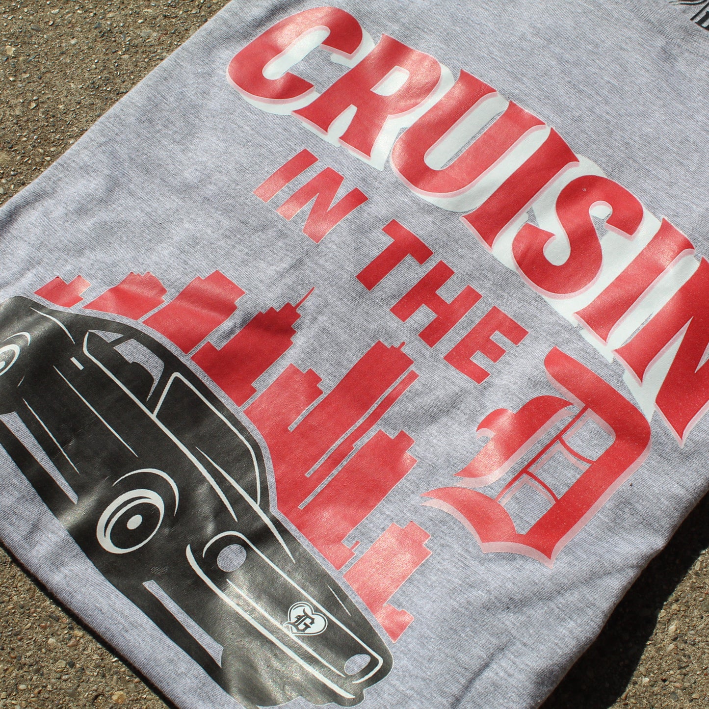 right view of grey “Cruisin’ in the D” unisex T-shirt by I’m a Detroit Girl Clothing.